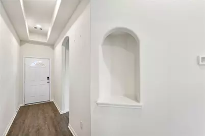 213 Kickapoo Drive, Anahuac, TX 77514 - Photo 8