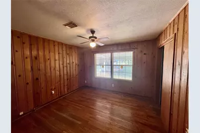 35 Private Road 815, Markham, TX 77414 - Photo 20