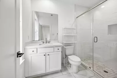 921 W 21st Street, Houston, TX 77008 - Photo 16