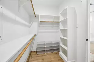 921 W 21st St, Houston, TX 77008 - Photo 12