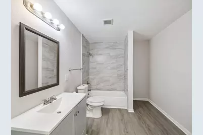 820 Texas Street, Liberty, TX 77575 - Photo 8