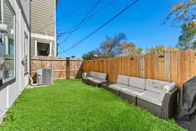 6704 Parker Grove Lane, Houston, TX 77076 - Photo 24