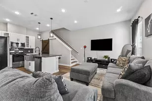 6704 Parker Grv Ln, Houston, TX 77076 - Photo 6