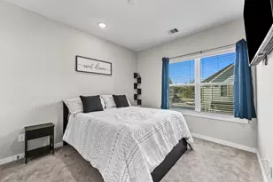 6704 Parker Grv Ln, Houston, TX 77076 - Photo 14