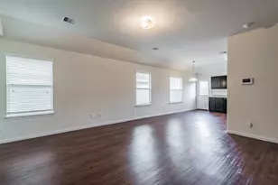 14942 Hidalgo Valley Ln, Houston, TX 77090 - Photo 8
