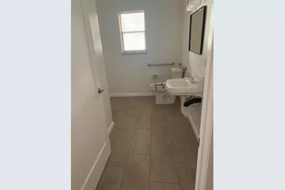 1933 East Avenue, Katy, TX 77493 - Photo 16