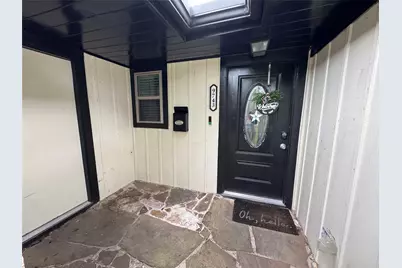 9743 Santa Monica Boulevard, Houston, TX 77089 - Photo 2