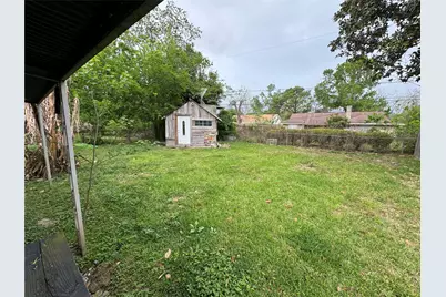 9743 Santa Monica Boulevard, Houston, TX 77089 - Photo 6