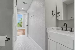 2415 Market St, Galveston, TX 77550 - Photo 26