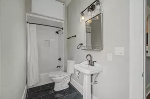 2415 Market St, Galveston, TX 77550 - Photo 36