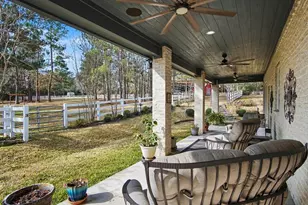 15569 Crown Oaks Dr, Montgomery, TX 77316 - Photo 36