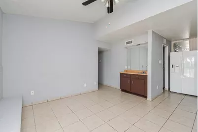 9009 Richmond Avenue #411, Houston, TX 77063 - Photo 6