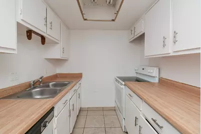 9009 Richmond Avenue #411, Houston, TX 77063 - Photo 10