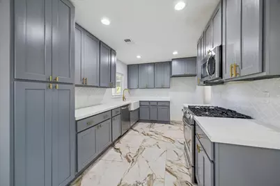 1726 Ansbury Drive, Houston, TX 77018 - Photo 4