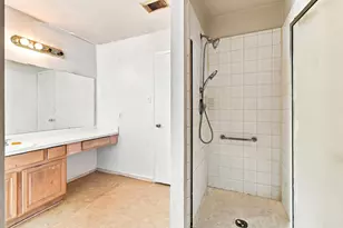 822 N Vista Dr, Houston, TX 77073 - Photo 24