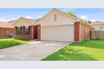 822 N Vista Drive, Houston, TX 77073 - Photo 2