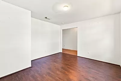 822 N Vista Drive, Houston, TX 77073 - Photo 10