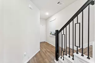 3419 Avondale Vw Dr, Houston, TX 77025 - Photo 4