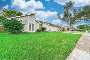 11204 Sagecountry Dr, Houston, TX 77089 - Photo 2