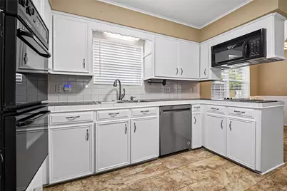 560 Savannah Park, Conroe, TX 77302 - Photo 16