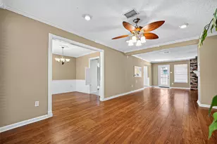 560 Savannah Park, Conroe, TX 77302 - Photo 6