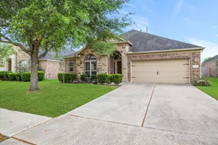 2827 Intrepid Trail, Rosenberg, TX 77471 - Photo 2