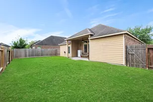 2827 Intrepid Trail, Rosenberg, TX 77471 - Photo 4