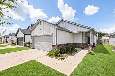 1902 Whispering River Drive, Missouri City, TX 77489 - Photo 4