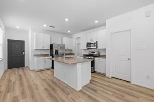 1902 Whispering River Dr, Missouri City, TX 77489 - Photo 14