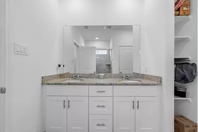 1902 Whispering River Drive, Missouri City, TX 77489 - Photo 40