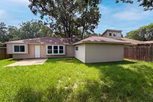 17110 Golf Club Dr, Crosby, TX 77532 - Photo 4