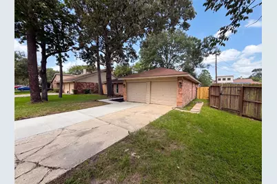 17110 Golf Club Drive, Crosby, TX 77532 - Photo 18