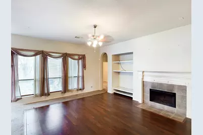 2306 Caroline Park Ln, Spring, TX 77386 - Photo 2