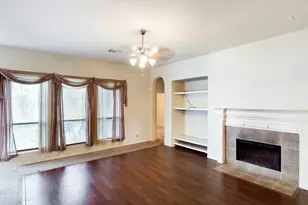 2306 Caroline Park Ln, Spring, TX 77386 - Photo 2