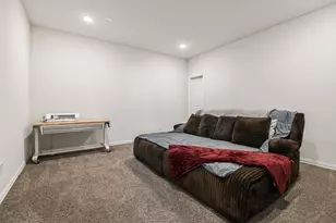 107 Violet Carson Ct, Conroe, TX 77318 - Photo 16