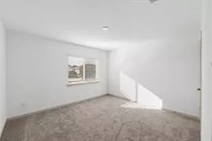 8027 Milam Ln, Rosharon, TX 77583 - Photo 4