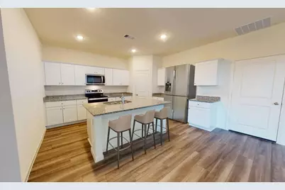 8318 Vacek Crossing Way, Richmond, TX 77469 - Photo 2