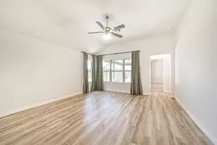 8422 Red Shiner Wy, Fulshear, TX 77441 - Photo 14