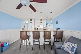 9520 Seawall Blvd, Galveston, TX 77554 - Photo 16