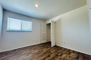 8030 Sands Point Dr, Houston, TX 77036 - Photo 12