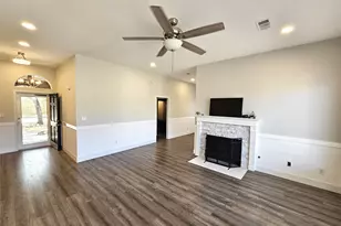 19734 Glenfinch Ln, Spring, TX 77379 - Photo 2