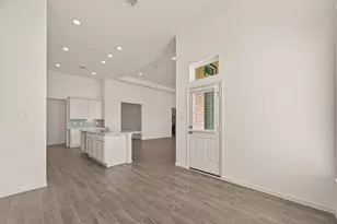 2510 Shallow Lk Ln, Rosharon, TX 77583 - Photo 10