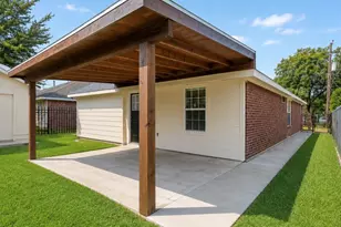 9422 Ledge St, Houston, TX 77075 - Photo 14