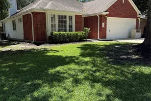 47 Hidden Meadow Dr, The Woodlands, TX 77382 - Photo 1