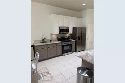 47 Hidden Meadow Drive, The Woodlands, TX 77382 - Photo 12