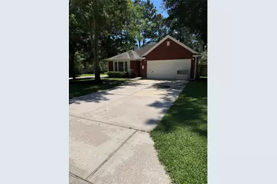 47 Hidden Meadow Drive, The Woodlands, TX 77382 - Photo 2