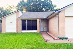 4923 Kentwalk Dr, Houston, TX 77041 - Photo 2