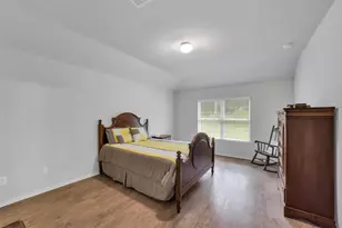 9733 Cold Creek Dr, Conroe, TX 77306 - Photo 14