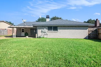 1920 Crooked Creek Lane, Pearland, TX 77581 - Photo 24