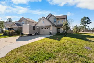 14377 S Summerchase Cir, Willis, TX 77318 - Photo 2